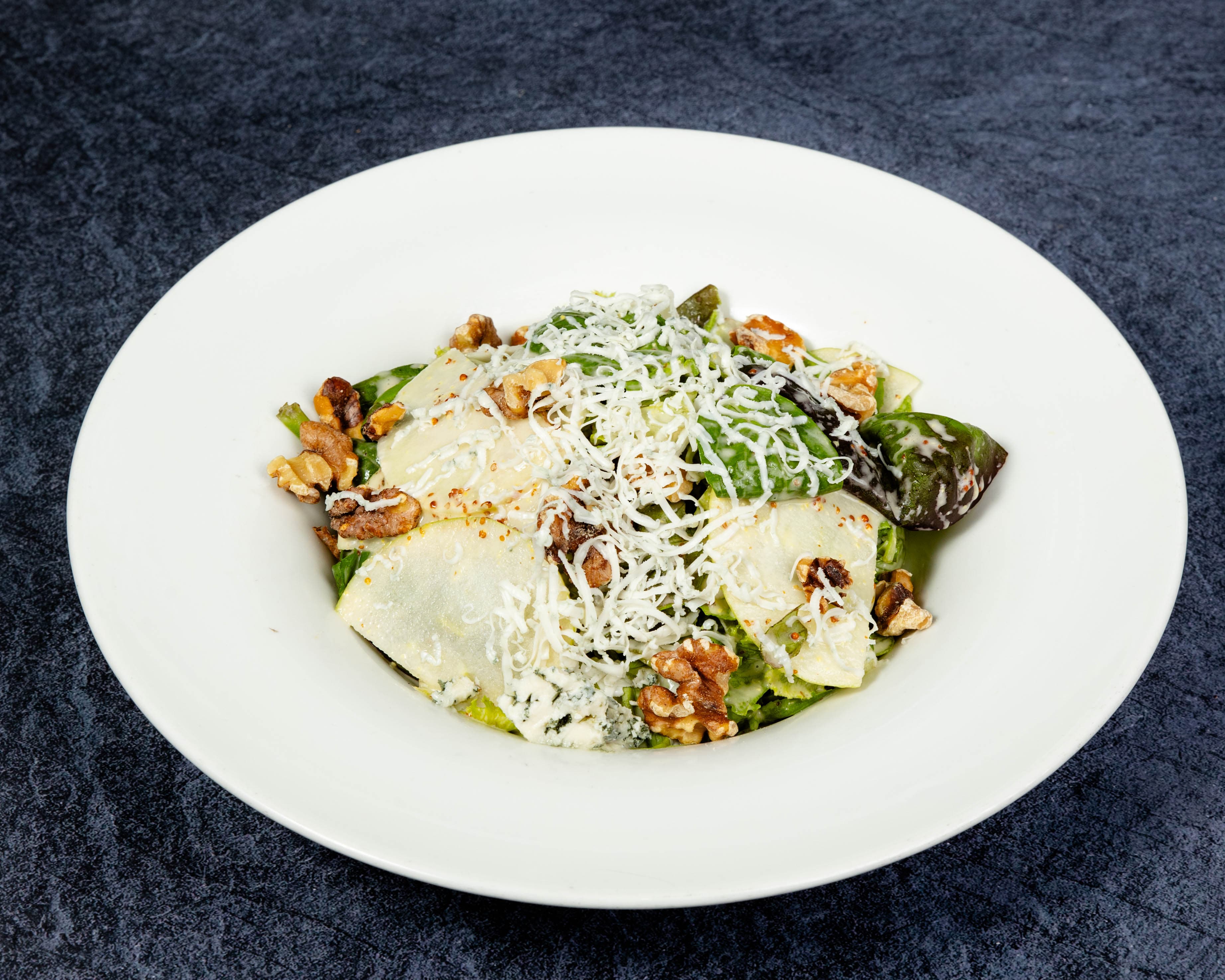 סלט ירוק עולה